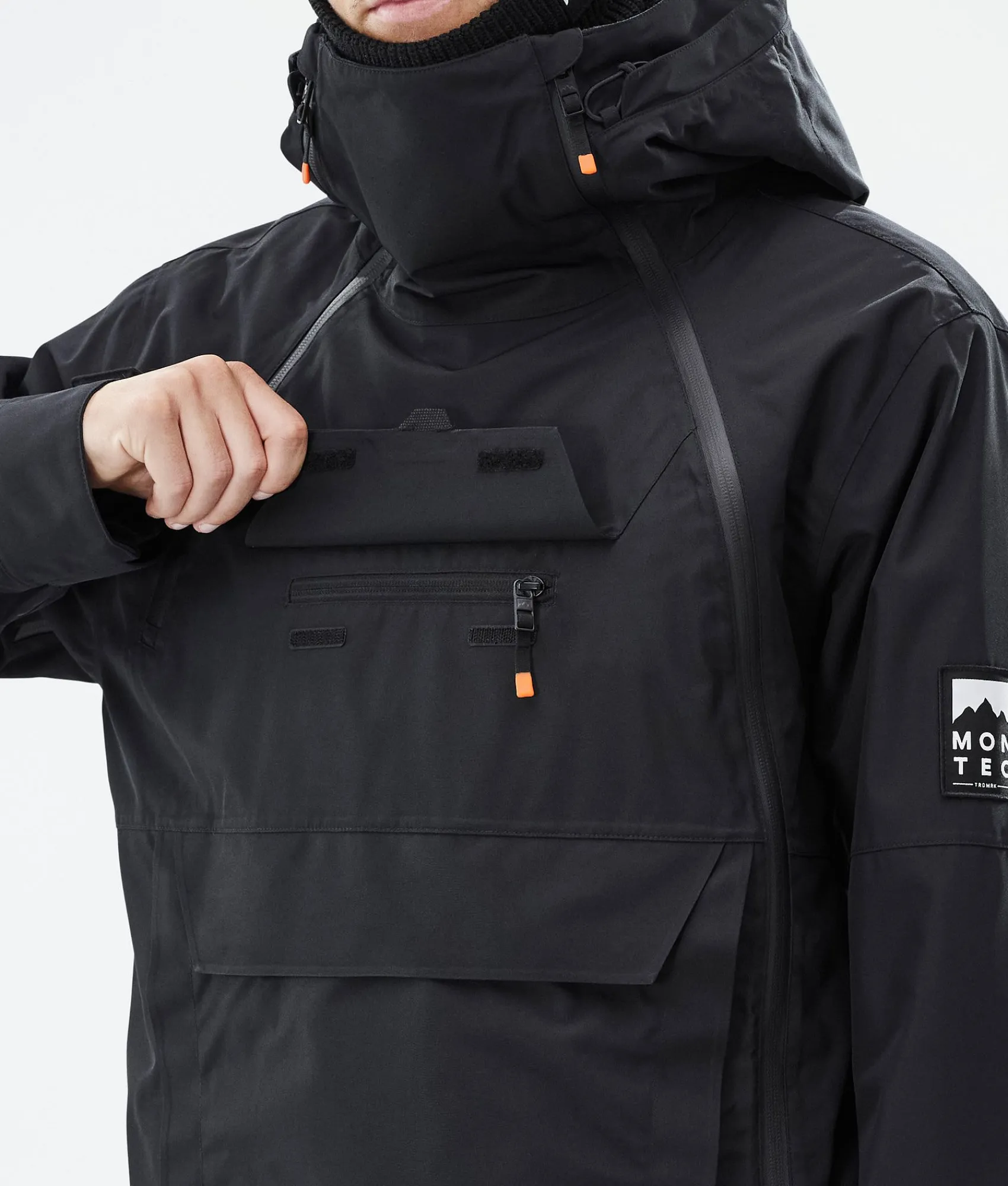 MONTEC Doom Black Store