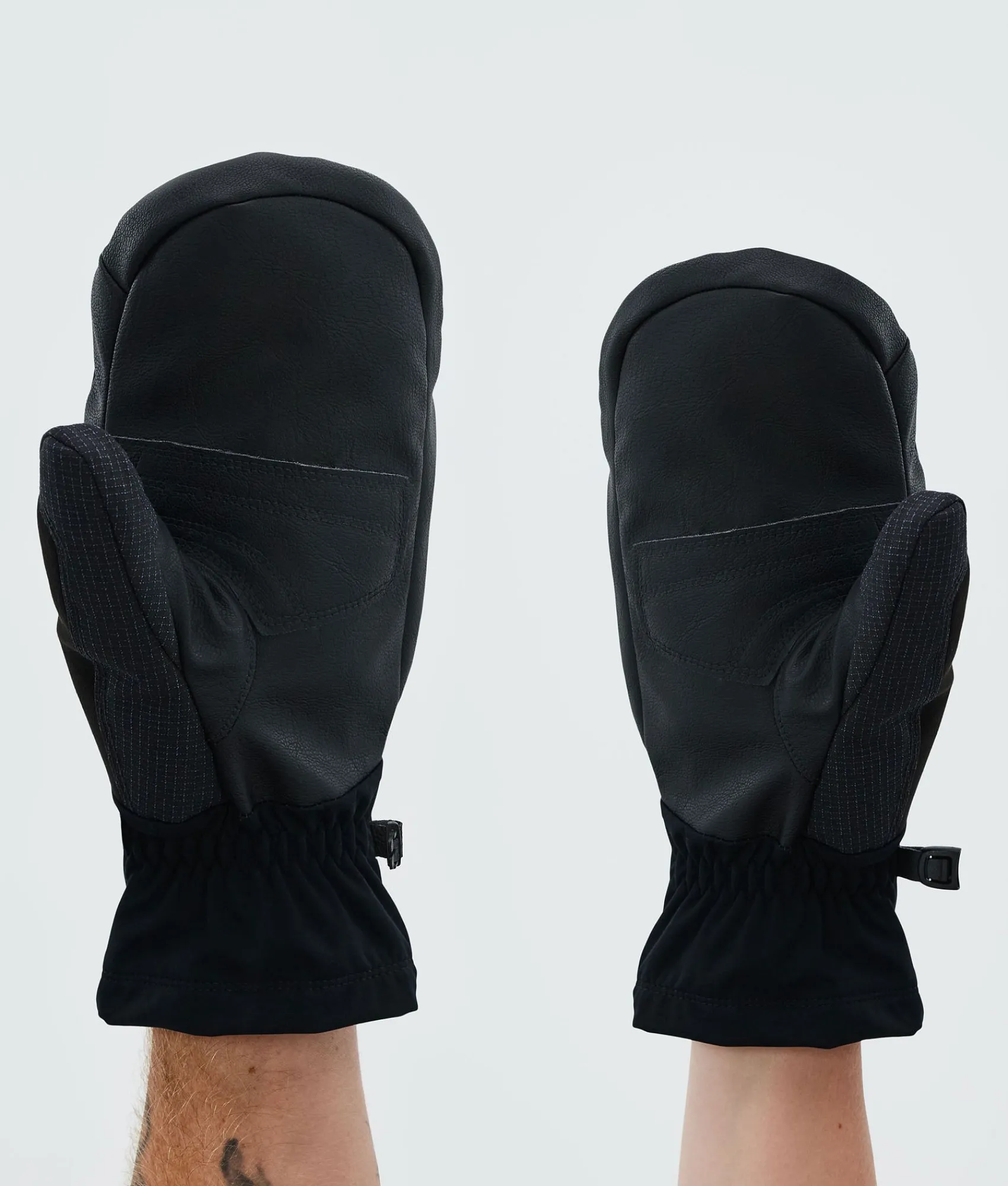 MONTEC Kilo DarkAtlantic Outlet