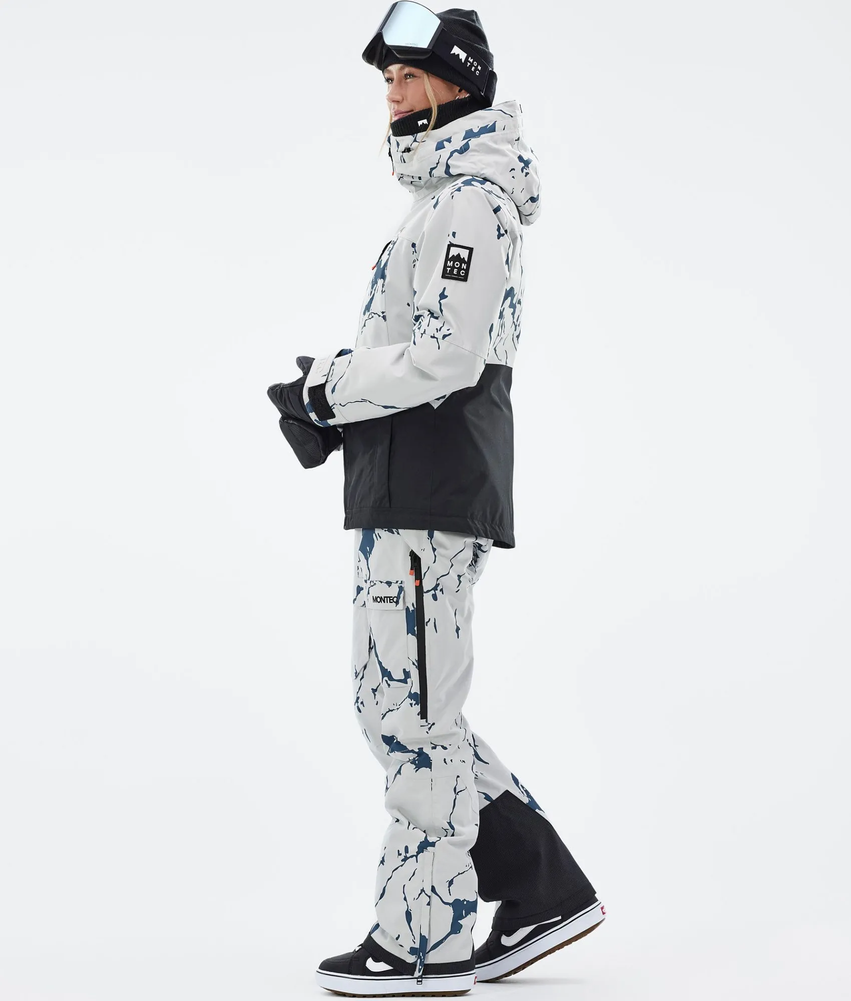 MONTEC Moss W Ice/Black Store